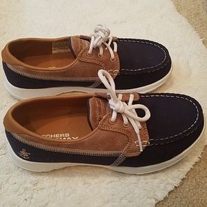 Sketchers Goga Max Nautica size 6